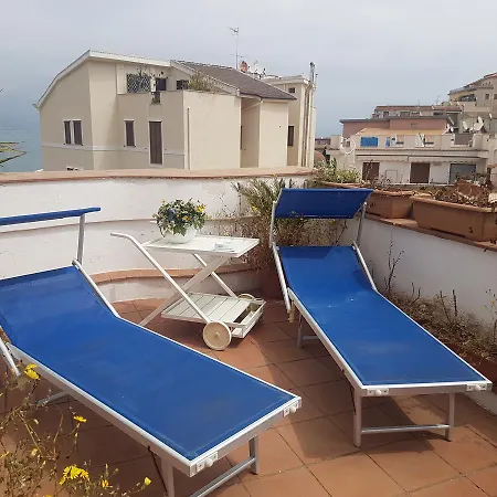 Bed and Breakfast Al Centro Γκαέτα